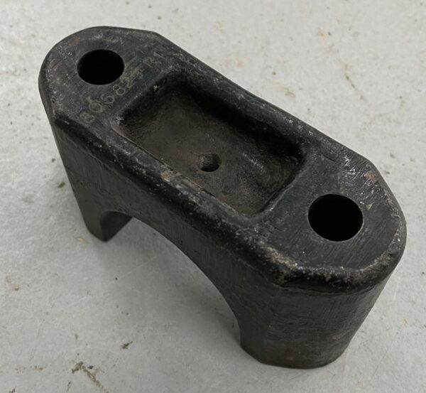 International 3-5 rockshaft casting – Buffalo Farm Equipment